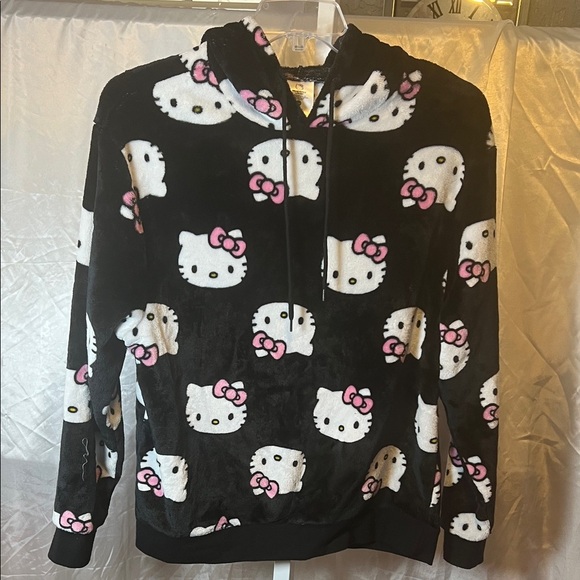 Hello Kitty Black and Pink Puffer Jacket - Picture 1 of 3
